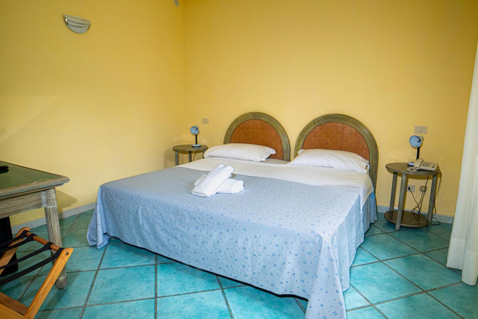 Hotel Oasi Castiglione Casamicciola Terme Rom bilde